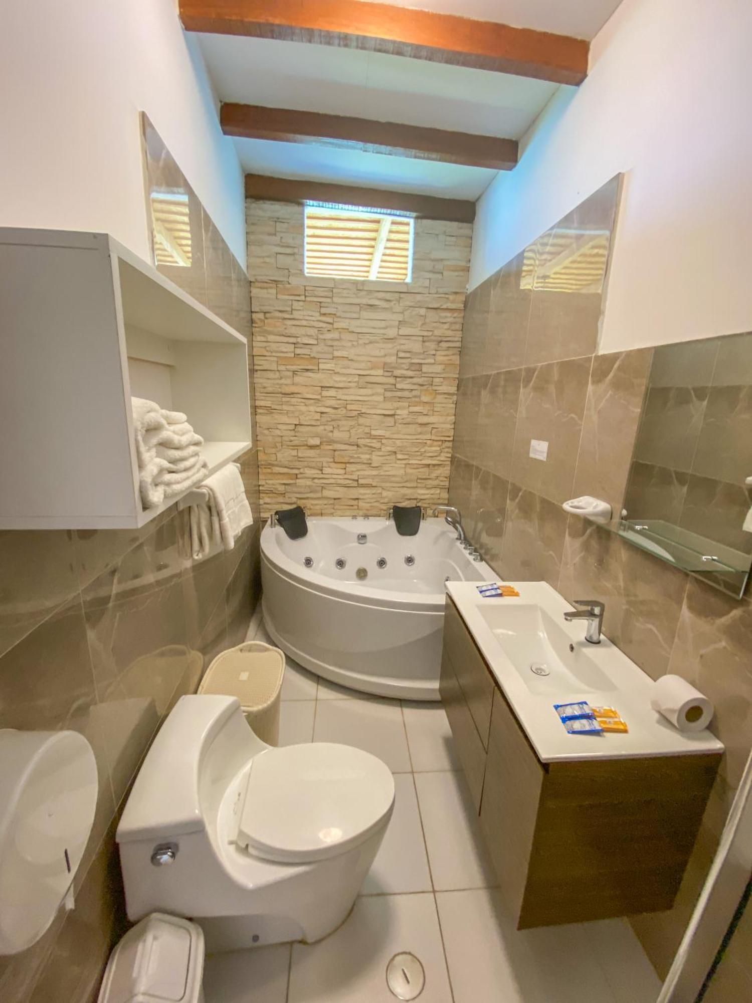 Hotel Resort Thiago Chincha Alta Dış mekan fotoğraf