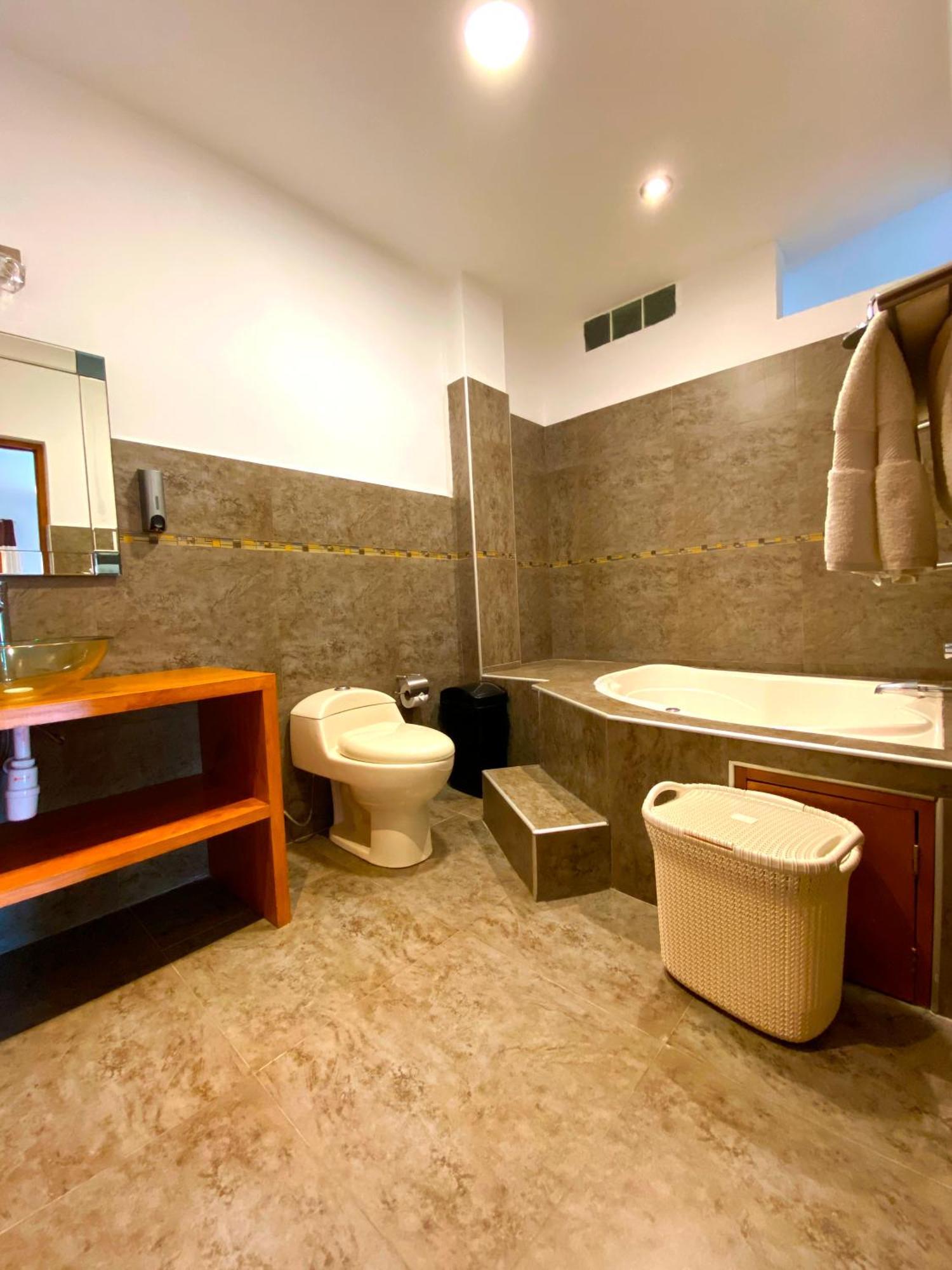 Hotel Resort Thiago Chincha Alta Dış mekan fotoğraf