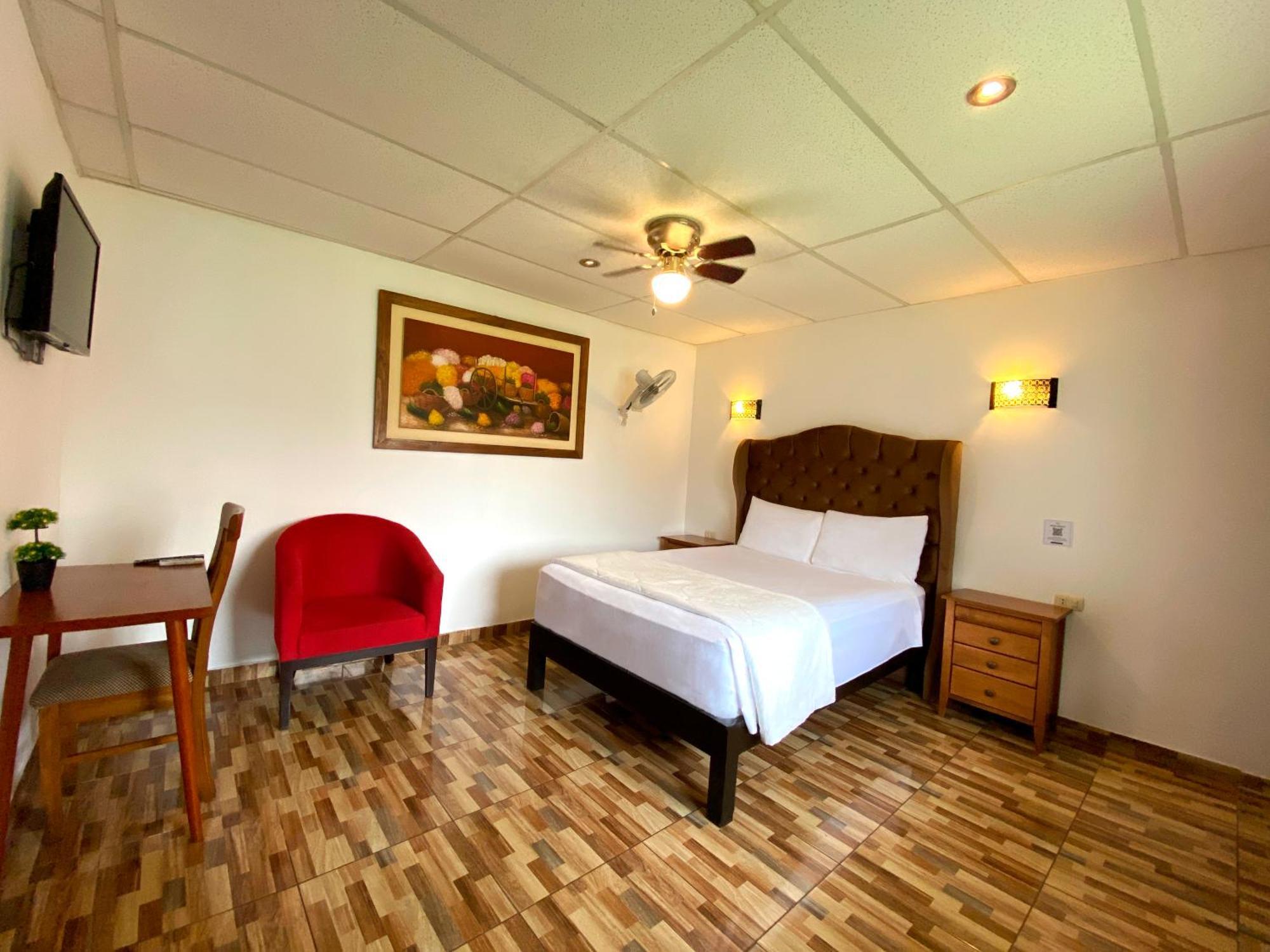 Hotel Resort Thiago Chincha Alta Dış mekan fotoğraf